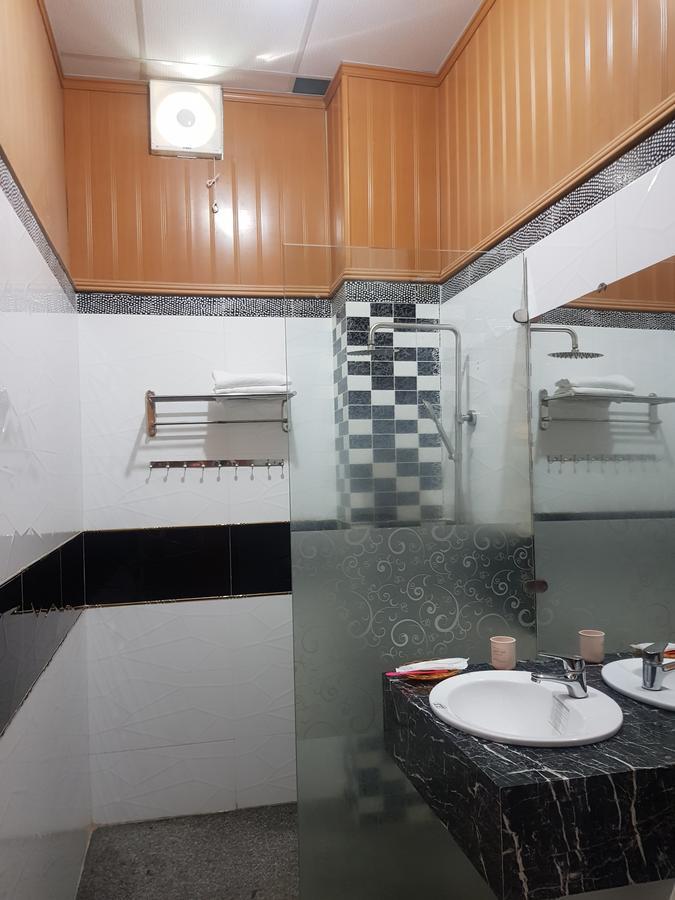 Tay Nguyen Hotel Κον Τουμ Εξωτερικό φωτογραφία